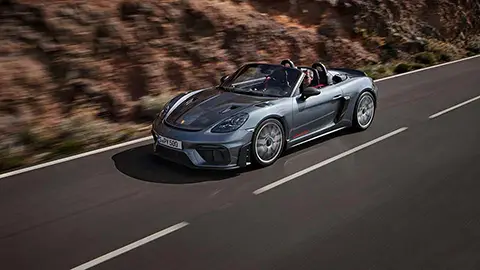 Porsche 718 Spyder RS